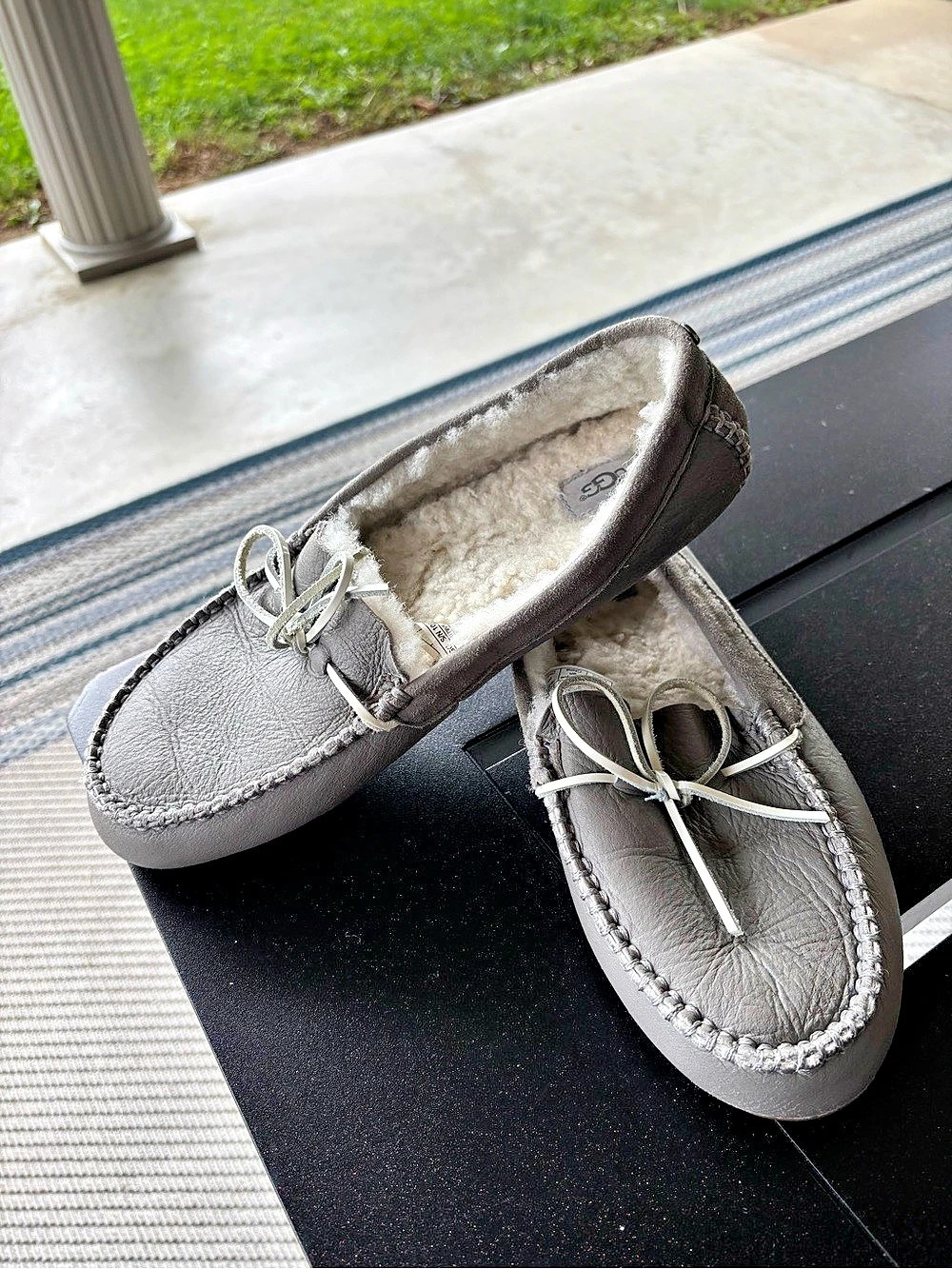 UGG Ansley Women's Gray Moccasins US 9